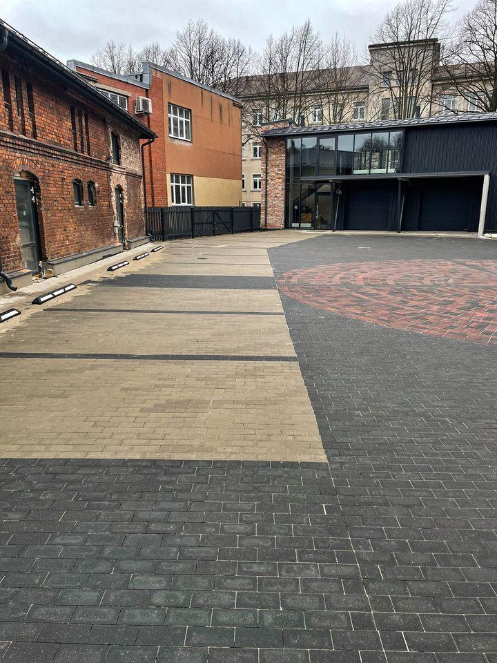 Bijušais Liepājas ugunsdzēsēju depo, kurā tagad darbojas uzņēmums &#8220;Vega-1 serviss&#8221; uzmirdz savā vēsturiskajā spozmē…