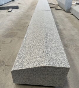 KERBSTONE GRANITE HIGH STONE 1000x300x150