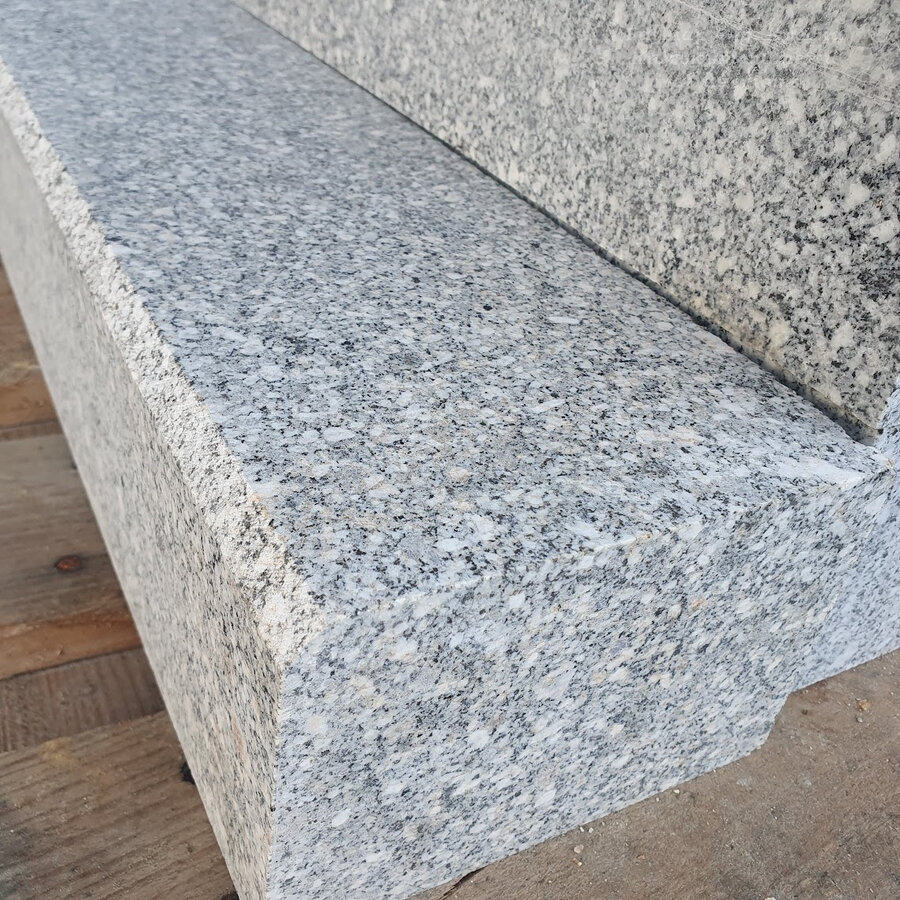 KERBSTONE GRANITE HIGH QUADRO STONE