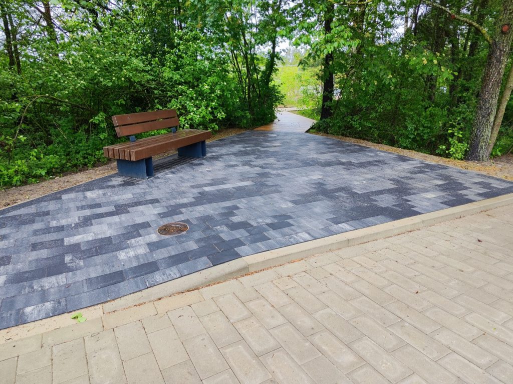 DEKOR 240 COMFORT SILVER AND DEKOR 300 MODERN GREY